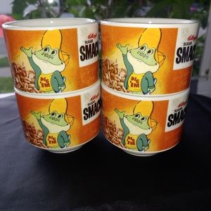 VINTAGE KELLOGS MUGS.  X4